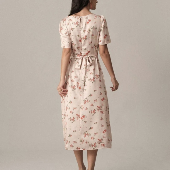 Rihoas light pink midi dress - Picture 2 of 4